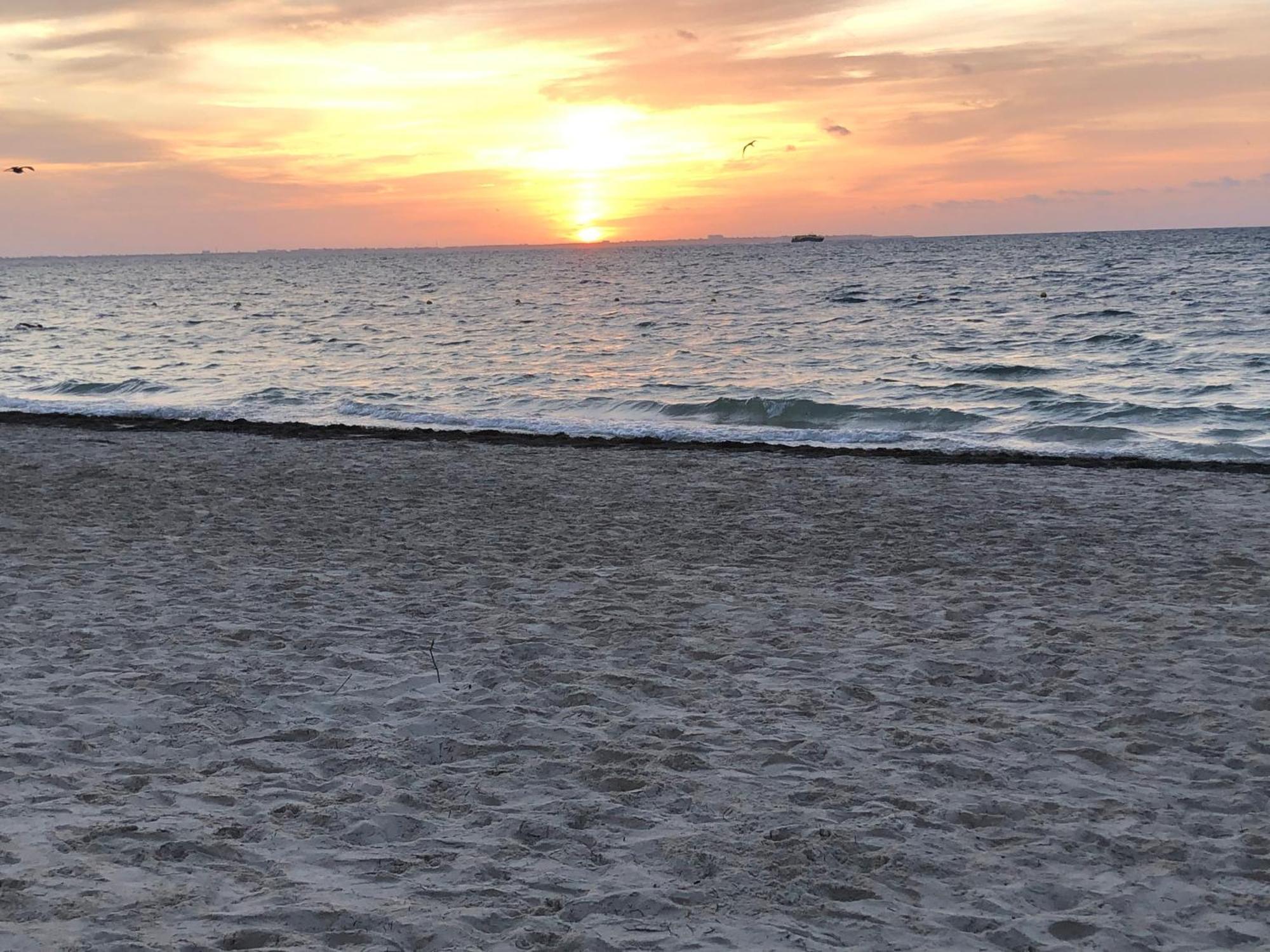 Cancun Ocean View Playa Del Nino Exterior photo